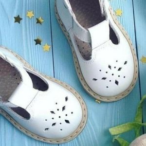 Neman Baby Girl T-strap Leather Walker Shoes "Snowflake" White
